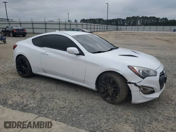 2015 Hyundai Genesis Coupe R-Spec с VIN KMHHU6KJ5FU122396, выставлен на аукционе Copart как лот 72291494 с пробегом 76 849 миль миль и Списание • Salvage title. История ставок и продаж доступна на DreamBid. Изображение 4.