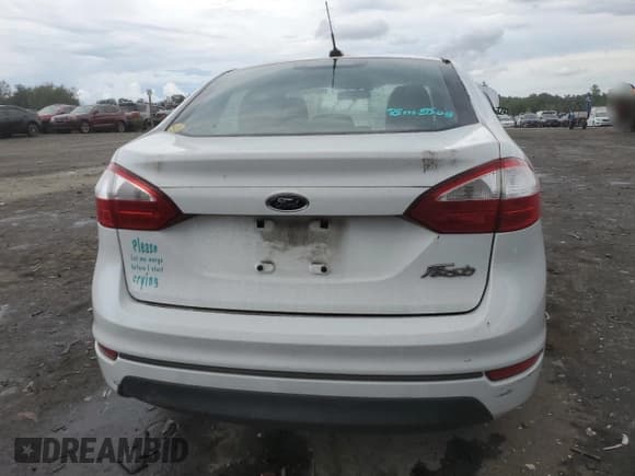 ✅ 2016 Ford Fiesta S • VIN: 3FADP4AJ2GM153486 • Lot: 68933235. Listed on Copart with 121,074 mi. Free auction sales archive from the USA and detailed vehicle history report at DreamBid. Image 6.