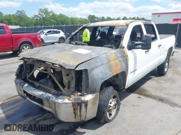 ✅ 2015 Chevrolet Silverado 2500HD Work Truck • VIN: 1GC1KUEG0FF129924 • Lot: 42050402. Listed on IAAI with 162,472 mi. Free auction sales archive from the USA and detailed vehicle history report at DreamBid. Image 6.