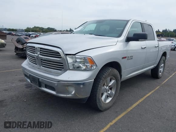 ✅ 2018 Ram 1500 Lone Star • VIN: 1C6RR7LM7JS339355 • Лот: 43402037. Опубликован ранее на IAAI с пробегом 112 324 миль. Бесплатный доступ к архиву аукционных продаж из США и подробный отчёт об истории автомобиля на DreamBid. Изображение 2.