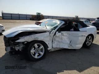 ✅ 2016 Ford Mustang V6 • VIN: 1FATP8EM1G5307215 • Lot: 80558775. Listed on Copart with 151,044 mi. Free auction sales archive from the USA and detailed vehicle history report at DreamBid. Image 1.