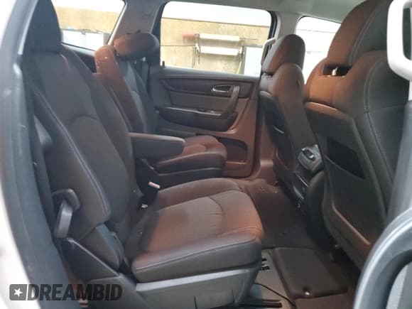 ✅ 2017 Chevrolet Traverse LT • VIN: 1GNKRHKD0HJ311650 • Лот: 81190405. Опубликован ранее на Copart с пробегом 133 297 миль. Бесплатный доступ к архиву аукционных продаж из США и подробный отчёт об истории автомобиля на DreamBid. Изображение 11.