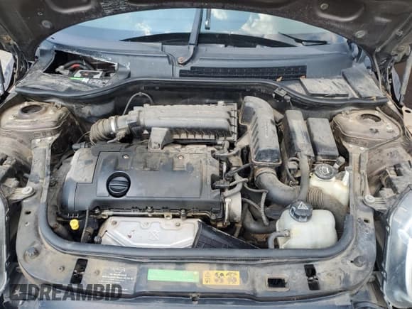 ✅ 2009 MINI Convertible • VIN: WMWMR33549TU95439 • Lot: 68101875. Wystawiony na Copart z przebiegiem 100 140 mil. Bezpłatny archiwum sprzedaży aukcyjnych z USA i szczegółowy raport historii pojazdu na DreamBid. Zdjęcie 11.