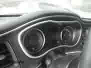 2018 Dodge Challenger R/T z VIN 2C3CDZBT2JH228242, wystawiony jako IAAI lot #43172225 z przebiegiem Nie podano mil oraz . Historia ofert i sprzedaży dostępna na DreamBid. Obrazek 7.