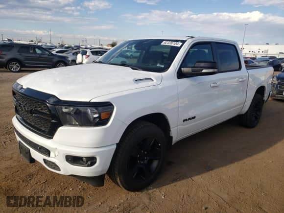 2021 Ram 1500 Big Horn z VIN 1C6SRFFM7MN734355, wystawiony jako Copart lot #62339104 z przebiegiem 100 214 mil mil oraz Czysty tytuł • Clean title. Historia ofert i sprzedaży dostępna na DreamBid. Obrazek 1.