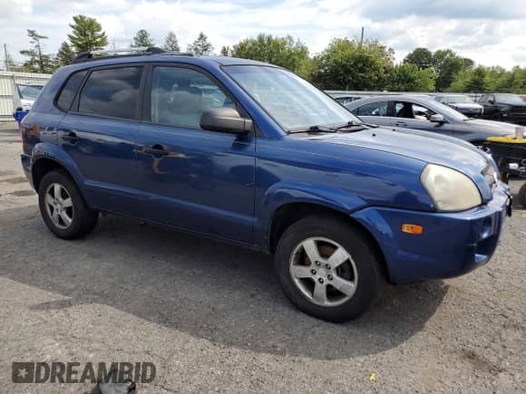 2008 Hyundai Tucson GLS with VIN KM8JM12B18U810556, listed as a Copart auction lot 80983185 with 147,946 mi miles and Clean title. Bid and sale history available at DreamBid. Image 4.
