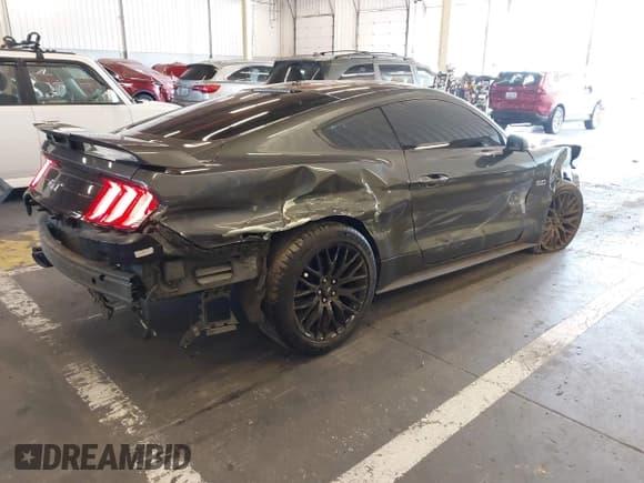 ✅ 2020 Ford Mustang GT • VIN: 1FA6P8CF9L5121966 • Lot: 43259978. Listed on IAAI with Not provided. Free auction sales archive from the USA and detailed vehicle history report at DreamBid. Image 4.