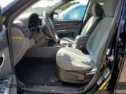 ✅ 2011 Hyundai Santa Fe GLS • VIN: 5XYZGDAB6BG011124 • Lot: 72508804. Listed on Copart with 224,711 mi. Free auction sales archive from the USA and detailed vehicle history report at DreamBid. Image 7.