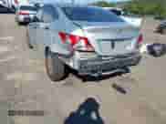 2012 Hyundai Accent GLS z VIN KMHCT4AE3CU093725, wystawiony jako IAAI lot #43476351 z przebiegiem 249 179 mil mil oraz . Historia ofert i sprzedaży dostępna na DreamBid. Obrazek 6.