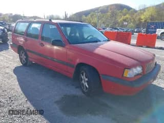 ✅ 1996 Volvo 850 • VIN: YV1LW554XT2220673 • Лот: 42041457. Опубликован ранее на IAAI с пробегом 217 638 миль. Бесплатный доступ к архиву аукционных продаж из США и подробный отчёт об истории автомобиля на DreamBid. Изображение 1.