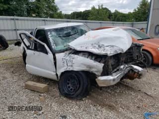 1997 Chevrolet S-10 LS с VIN 1GCCS1445V8207843, выставлен на аукционе Copart как лот 57161542 с пробегом 231 330 миль миль и Списание • Salvage title. История ставок и продаж доступна на DreamBid. Изображение 1.