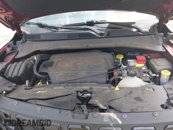 ✅ 2022 Jeep Compass Latitude • VIN: 3C4NJCBB2NT210970 • Lot: 42302790. Listed on IAAI with 27,999 mi. Free auction sales archive from the USA and detailed vehicle history report at DreamBid. Image 10.