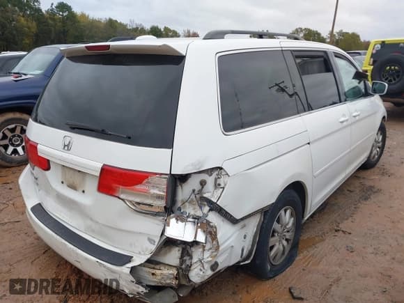 ✅ 2009 Honda Odyssey EX-L • VIN: 5FNRL38759B011690 • Lot: 43559640. Wystawiony na IAAI z przebiegiem 292 247 mil. Bezpłatny archiwum sprzedaży aukcyjnych z USA i szczegółowy raport historii pojazdu na DreamBid. Zdjęcie 4.