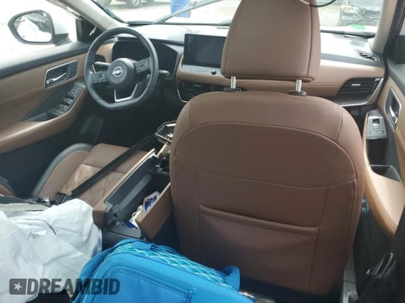 ✅ 2024 Nissan Rogue Platinum • VIN: JN8BT3DC4RW071254 • Lot: 56280555. Wystawiony na Copart z przebiegiem Nie podano. Bezpłatny archiwum sprzedaży aukcyjnych z USA i szczegółowy raport historii pojazdu na DreamBid. Zdjęcie 8.