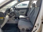 ✅ 2008 Hyundai Accent GLS • VIN: KMHCN46C18U279742 • Лот: 65171875. Опубликован ранее на Copart с пробегом 69 486 миль. Бесплатный доступ к архиву аукционных продаж из США и подробный отчёт об истории автомобиля на DreamBid. Изображение 7.