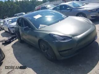 ✅ 2020 Tesla Model 3 Standard Range Plus • VIN: 5YJ3E1EA3LF784895 • Lot: 42996403. Wystawiony na IAAI z przebiegiem 73 089 mil. Bezpłatny archiwum sprzedaży aukcyjnych z USA i szczegółowy raport historii pojazdu na DreamBid. Zdjęcie 1.