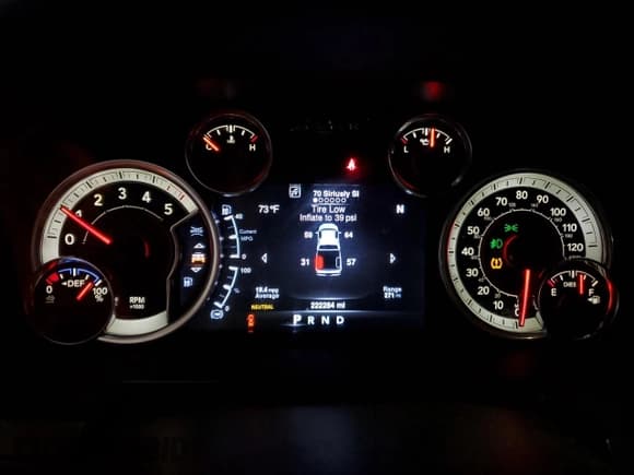 ✅ 2016 Ram 1500 Laramie • VIN: 1C6RR7NM8GS315295 • Лот: 80521635. Опубликован ранее на Copart с пробегом 222 284 миль. Бесплатный доступ к архиву аукционных продаж из США и подробный отчёт об истории автомобиля на DreamBid. Изображение 9.