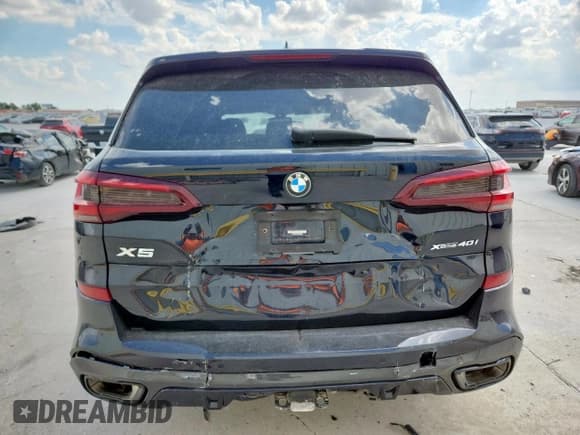 ✅ 2023 BMW X5 xDrive40i • VIN: 5UXCR6C06P9R68464 • Lot: 82188985. Listed on Copart with 21,525 mi. Free auction sales archive from the USA and detailed vehicle history report at DreamBid. Image 6.