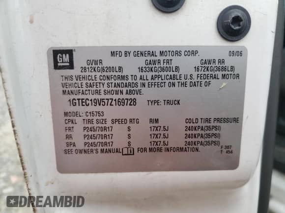 2007 GMC Sierra 1500 SLE1 with VIN 1GTEC19V57Z169728, listed as a Copart auction lot 46986145 with 291,456 mi miles and Salvage title. Bid and sale history available at DreamBid. Image 14.