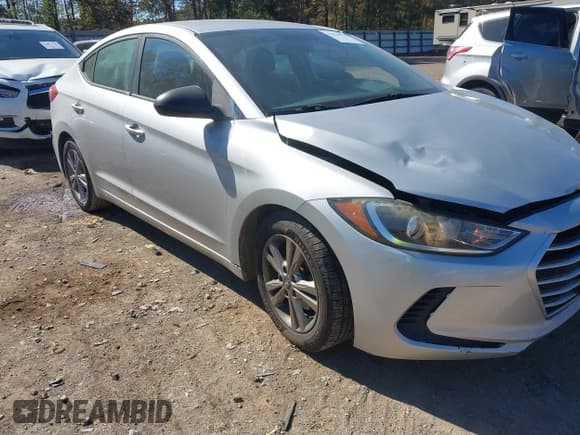 ✅ 2017 Hyundai Elantra SE • VIN: 5NPD84LF2HH176550 • Лот: 43526521. Опубликован ранее на IAAI с пробегом 138 836 миль. Бесплатный доступ к архиву аукционных продаж из США и подробный отчёт об истории автомобиля на DreamBid. Изображение 1.