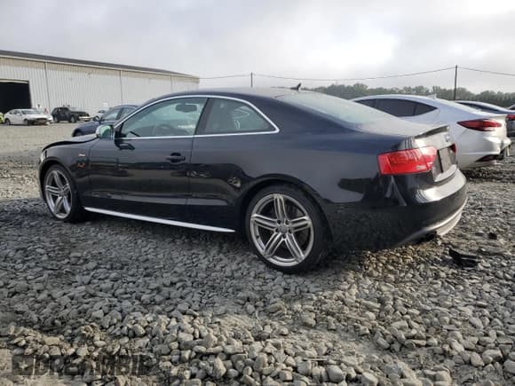 ✅ 2013 Audi S5 Premium Plus • VIN: WAUCGAFR3DA068214 • Lot: 69732035. Wystawiony na Copart z przebiegiem 132 734 mil. Bezpłatny archiwum sprzedaży aukcyjnych z USA i szczegółowy raport historii pojazdu na DreamBid. Zdjęcie 2.