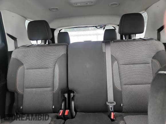 ✅ 2019 Chevrolet Traverse LS • VIN: 1GNERFKW8KJ241910 • Lot: 80908715. Wystawiony na Copart z przebiegiem Nie podano. Bezpłatny archiwum sprzedaży aukcyjnych z USA i szczegółowy raport historii pojazdu na DreamBid. Zdjęcie 10.