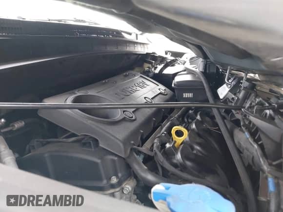 2012 Hyundai Tucson GLS with VIN KM8JU3AC3CU455825, listed as a IAAI auction lot 43611561 with 182,582 mi miles and . Bid and sale history available at DreamBid. Image 10.