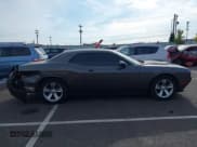 ✅ 2015 Dodge Challenger SXT • VIN: 2C3CDZAG9FH877337 • Lot: 43113870. Wystawiony na IAAI z przebiegiem 92 676 mil. Bezpłatny archiwum sprzedaży aukcyjnych z USA i szczegółowy raport historii pojazdu na DreamBid. Zdjęcie 13.