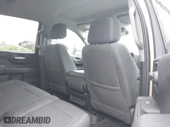 2022 Chevrolet Silverado 1500 Custom Trail Boss with VIN 3GCPDCED5NG679881, listed as a IAAI auction lot 42430820 with 30,910 mi miles and . Bid and sale history available at DreamBid. Image 8.