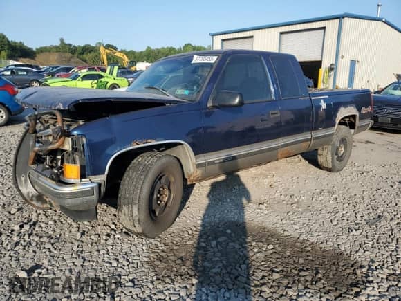 1999 Chevrolet Silverado 1500 с VIN 1GCEK19R2XR130715, выставлен на аукционе Copart как лот 70545035 с пробегом 297 221 миль миль и Списание • Salvage title. История ставок и продаж доступна на DreamBid. Изображение 1.