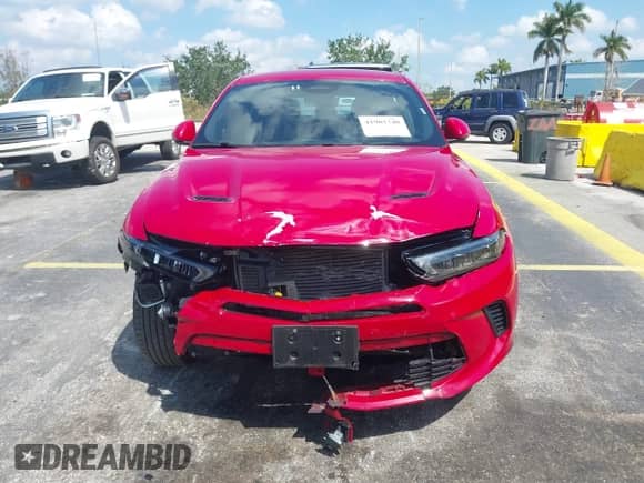 2024 Dodge Hornet R/T with VIN ZACPDFCW5R3A14514, listed as a IAAI auction lot 41901740 with 15,718 mi miles and . Bid and sale history available at DreamBid. Image 6.