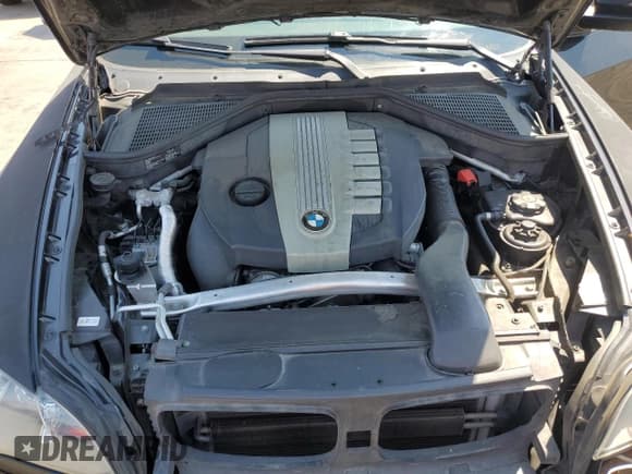 ✅ 2012 BMW X5 35d • VIN: 5UXZW0C54CL671055 • Лот: 68299345. Опубликован ранее на Copart с пробегом 178 974 миль. Бесплатный доступ к архиву аукционных продаж из США и подробный отчёт об истории автомобиля на DreamBid. Изображение 12.