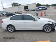 ✅ 2015 BMW 3 Series 328i • VIN: WBA3A5C51FP605558 • Lot: 43335331. Listed on IAAI with 112,895 mi. Free auction sales archive from the USA and detailed vehicle history report at DreamBid. Image 13.