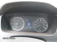 ✅ 2017 Hyundai Sonata SE • VIN: 5NPE24AFXHH487328 • Lot: 43070155. Wystawiony na IAAI z przebiegiem 180 786 mil. Bezpłatny archiwum sprzedaży aukcyjnych z USA i szczegółowy raport historii pojazdu na DreamBid. Zdjęcie 7.