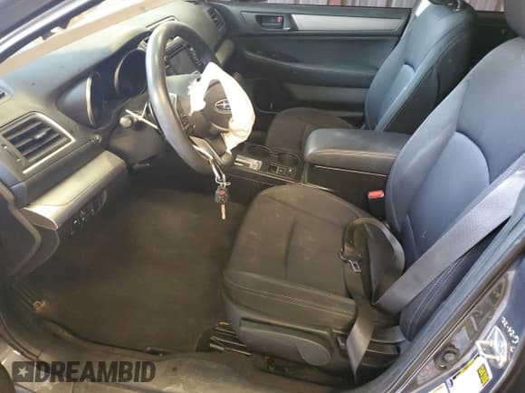 ✅ 2019 Subaru Legacy • VIN: 4S3BNAB63K3018883 • Lot: 80989995. Wystawiony na Copart z przebiegiem 177 033 mil. Bezpłatny archiwum sprzedaży aukcyjnych z USA i szczegółowy raport historii pojazdu na DreamBid. Zdjęcie 7.