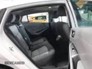 ✅ 2020 Hyundai Ioniq SEL • VIN: KMHC85LC9LU209366 • Lot: 41248182. Wystawiony na IAAI z przebiegiem 120 121 mil. Bezpłatny archiwum sprzedaży aukcyjnych z USA i szczegółowy raport historii pojazdu na DreamBid. Zdjęcie 8.