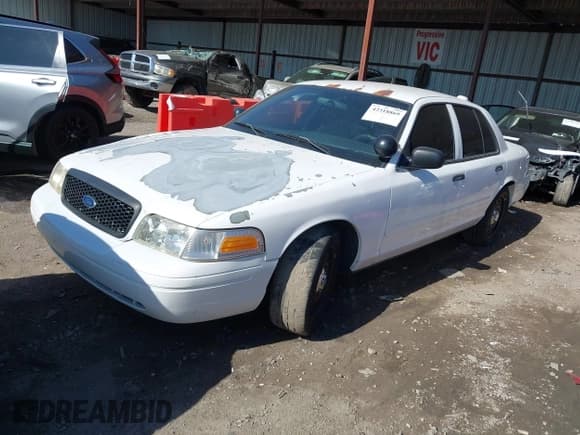 ✅ 2008 Ford Police Interceptor • VIN: 2FAFP71V18X150226 • Lot: 42318869. Listed on IAAI with 128,022 mi. Free auction sales archive from the USA and detailed vehicle history report at DreamBid. Image 18.