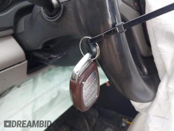 ✅ 2017 Hyundai Elantra SE • VIN: KMHD84LF9HU207150 • Lot: 42902585. Listed on IAAI with 141,799 mi. Free auction sales archive from the USA and detailed vehicle history report at DreamBid. Image 11.