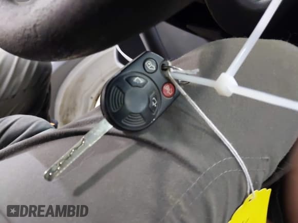 ✅ 2016 Ford Transit Cargo • VIN: 1FTYR1ZM3GKA60048 • Lot: 43660677. Listed on IAAI with Not provided. Free auction sales archive from the USA and detailed vehicle history report at DreamBid. Image 11.