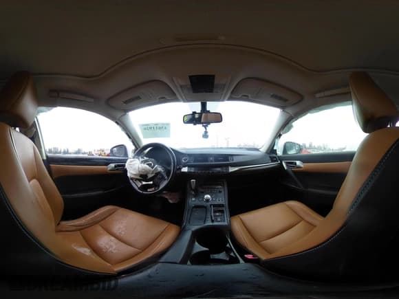 ✅ 2014 Lexus CT 200h • VIN: JTHKD5BH3E2178010 • Lot: 43611926. Listed on IAAI with 105,170 mi. Free auction sales archive from the USA and detailed vehicle history report at DreamBid. Image 18.