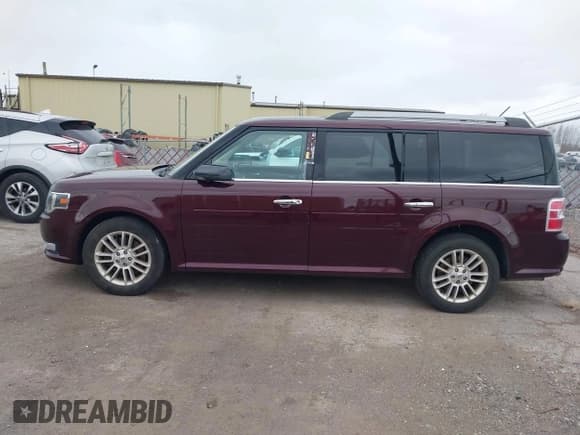 ✅ 2018 Ford Flex SEL • VIN: 2FMGK5C80JBA17786 • Lot: 43809247. Listed on IAAI with 123,491 mi. Free auction sales archive from the USA and detailed vehicle history report at DreamBid. Image 14.