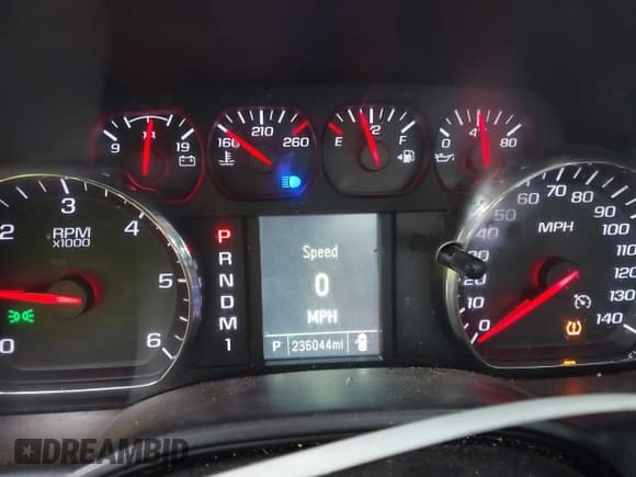 ✅ 2015 Chevrolet Silverado 2500HD Work Truck • VIN: 1GB2CUEG4FZ131745 • Lot: 41293213. Listed on IAAI with 236,044 mi. Free auction sales archive from the USA and detailed vehicle history report at DreamBid. Image 7.