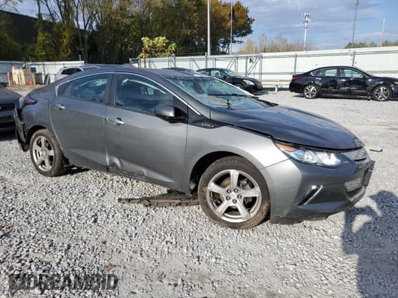 ✅ 2017 Chevrolet Volt LT • VIN: 1G1RC6S55HU190983 • Lot: 73772213. Wystawiony na Copart z przebiegiem Nie podano. Bezpłatny archiwum sprzedaży aukcyjnych z USA i szczegółowy raport historii pojazdu na DreamBid. Zdjęcie 4.