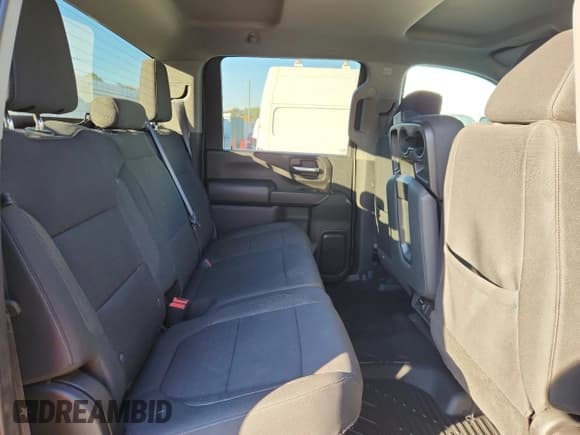 ✅ 2022 Chevrolet Silverado 2500HD LT • VIN: 2GC4WNE79N1234233 • Лот: 91888875. Опубликован ранее на Copart с пробегом 31 541 миль. Бесплатный доступ к архиву аукционных продаж из США и подробный отчёт об истории автомобиля на DreamBid. Изображение 10.