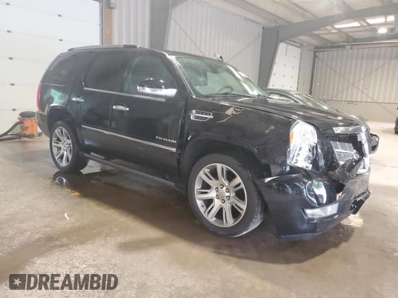 ✅ 2012 Cadillac Escalade Platinum Edition • VIN: 1GYS4DEF3CR241773 • Лот: 57862395. Опубликован ранее на Copart с пробегом 134 009 миль. Бесплатный доступ к архиву аукционных продаж из США и подробный отчёт об истории автомобиля на DreamBid. Изображение 4.