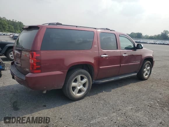 ✅ 2008 Chevrolet Suburban 1LT • VIN: 1GNFK16328J236819 • Lot: 67615475. Wystawiony na Copart z przebiegiem 165 732 mil. Bezpłatny archiwum sprzedaży aukcyjnych z USA i szczegółowy raport historii pojazdu na DreamBid. Zdjęcie 3.