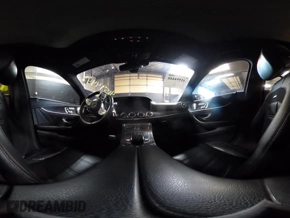 ✅ 2019 Mercedes-Benz E 53 AMG • VIN: WDDZF6BB6KA617963 • Lot: 41594448. Listed on IAAI with 86,359 mi. Free auction sales archive from the USA and detailed vehicle history report at DreamBid. Image 19.