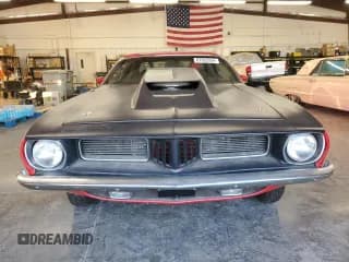 ✅ 1974 Plymouth Fury • VIN: BH23G4B336403 • Lot: 87322054. Wystawiony na Copart z przebiegiem 88 472 mil. Bezpłatny archiwum sprzedaży aukcyjnych z USA i szczegółowy raport historii pojazdu na DreamBid. Zdjęcie 5.