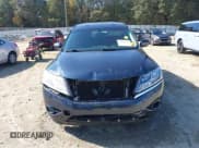 ✅ 2015 Nissan Pathfinder S • VIN: 5N1AR2MN3FC617553 • Lot: 43485533. Wystawiony na IAAI z przebiegiem 183 941 mil. Bezpłatny archiwum sprzedaży aukcyjnych z USA i szczegółowy raport historii pojazdu na DreamBid. Zdjęcie 13.