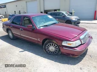 ✅ 2010 Mercury Grand Marquis LS • VIN: 2MEBM7FV6AX611600 • Лот: 42603081. Опубликован ранее на IAAI с пробегом 243 254 миль. Бесплатный доступ к архиву аукционных продаж из США и подробный отчёт об истории автомобиля на DreamBid. Изображение 1.